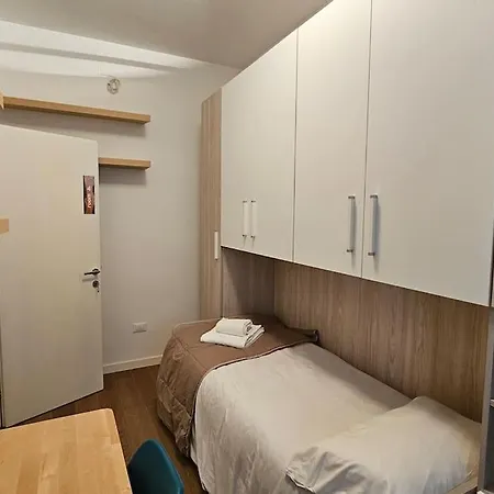 Garibaldi's House Apartmán *